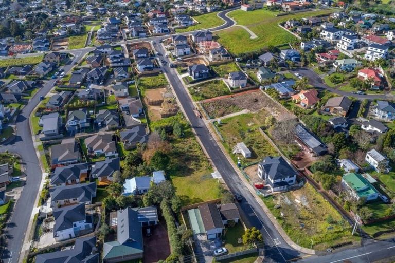 Photo of property in 2 Shibata Rise, Ranui, Auckland, 0612