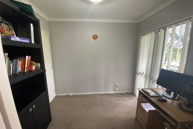 Photo of property in 37 Foxlaw Street, Randwick Park, Auckland, 2105
