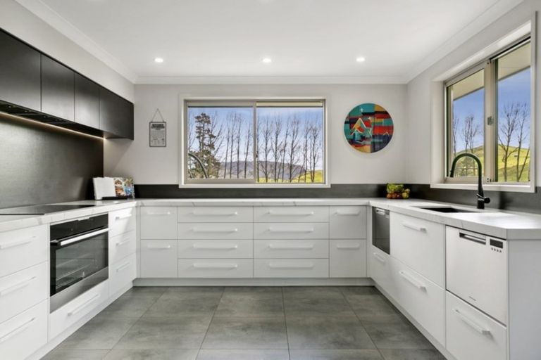 Photo of property in 78 Dalmore Way, Acacia Bay, Taupo, 3385