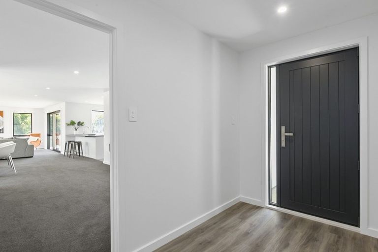 Photo of property in 4 Chatham Street, Waihola, Milton, 9073