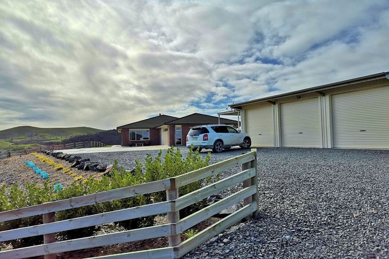 Photo of property in 66 Manu Drive, Kaiwaka, 0573