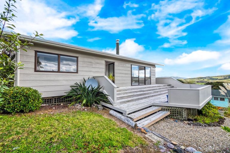 Photo of property in 266 Kempthorne Road, Russell, 0272