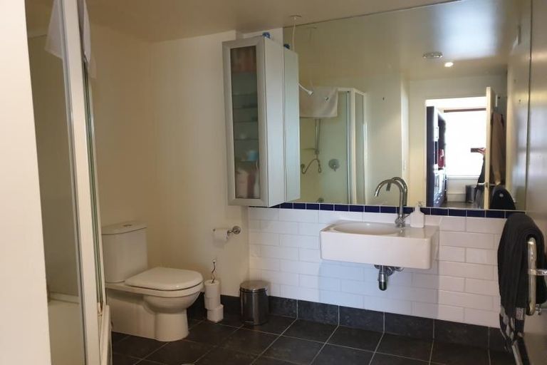 Photo of property in 5a/123 Molesworth Street, Thorndon, Wellington, 6011