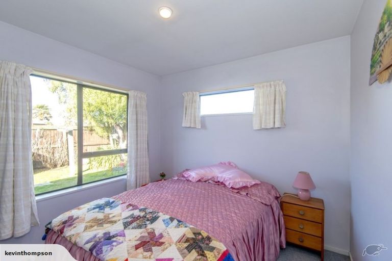 Photo of property in 6 Heriott Close, Burwood, Christchurch, 8083