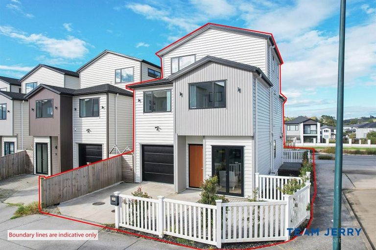 Photo of property in 22 Laquinta Place, Flat Bush, Auckland, 2019