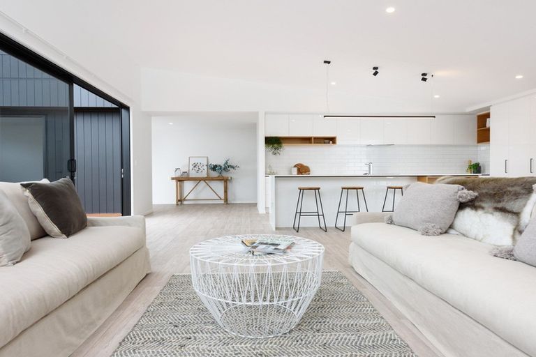 Photo of property in 1118 Papamoa Beach Road, Papamoa Beach, Papamoa, 3118