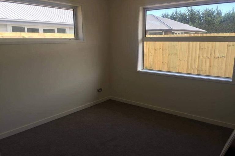 Photo of property in 9 Booth Way, Belfast, Christchurch, 8051