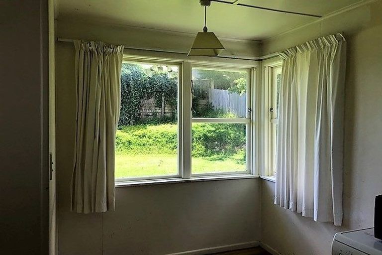 Photo of property in 45 Beazley Avenue, Paparangi, Wellington, 6037