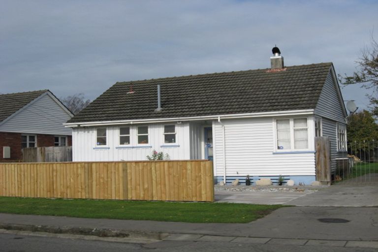 Photo of property in 169 Langdons Road, Northcote, Christchurch, 8052