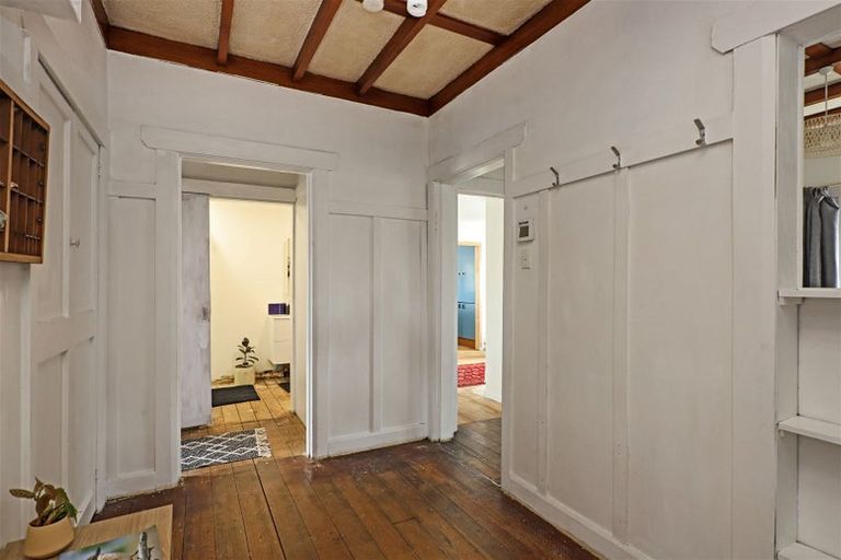 Photo of property in 811 Fitzroy Avenue, Mahora, Hastings, 4120