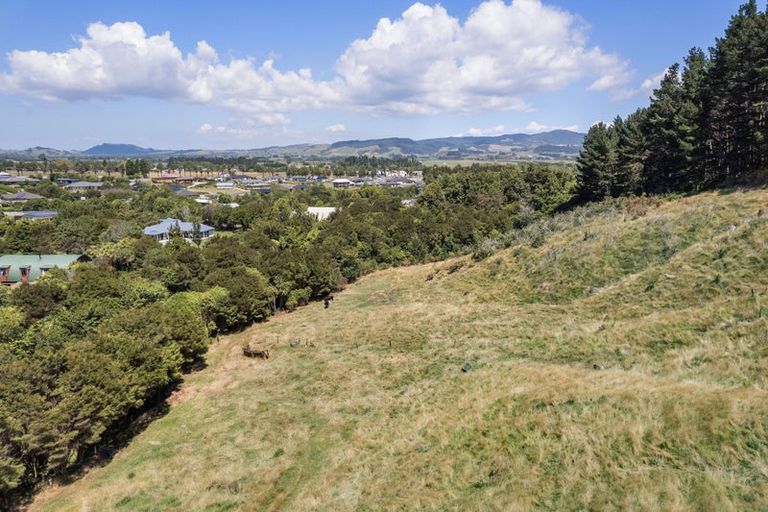 Photo of property in 36a Orchard Road, Waiake, Auckland, 0630