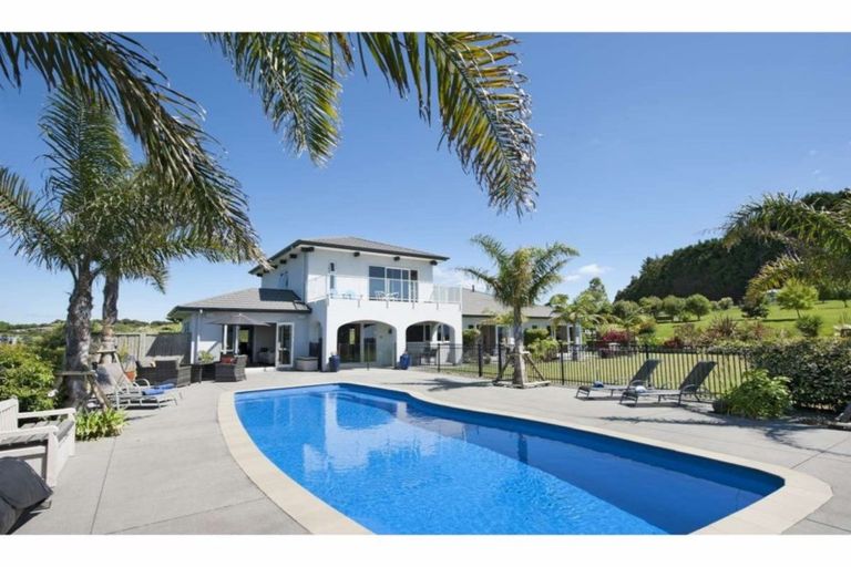 Photo of property in 21 Magnolia Tree Lane, Kerikeri, 0294