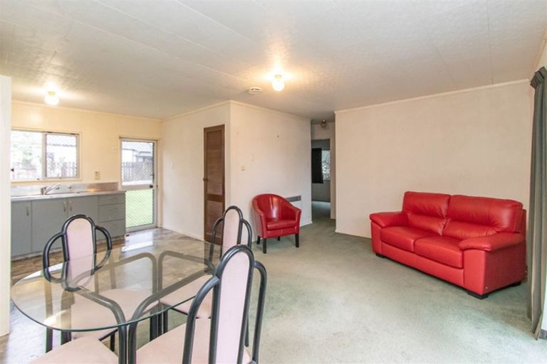 Photo of property in 17 Koromiko Street, Inglewood, 4330