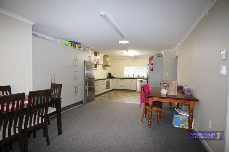 Photo of property in 126 Waimairi Road, Ilam, Christchurch, 8041