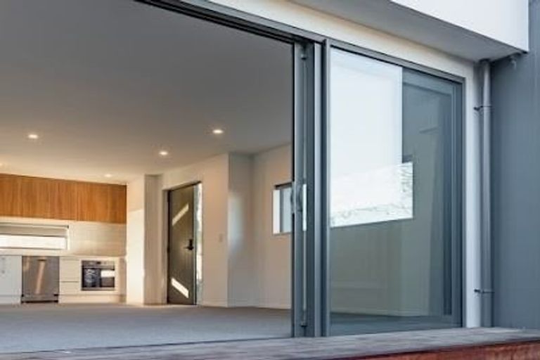 Photo of property in 45a Edgeware Road, St Albans, Christchurch, 8014