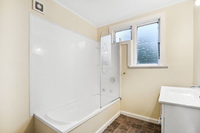 Photo of property in 35 Park Avenue, Oxford, 7430