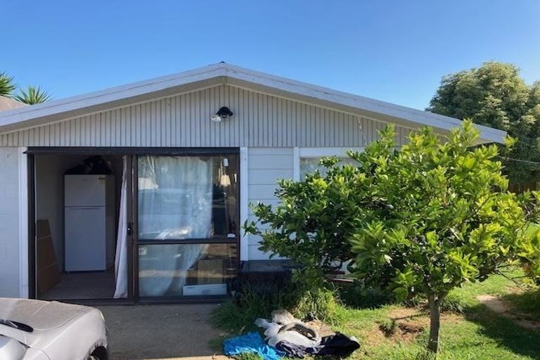 Photo of property in 3 Hobman Place, Manurewa, Auckland, 2102
