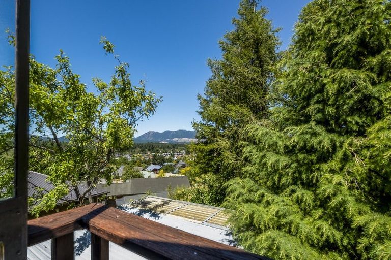 Photo of property in 2 Thomas Hanmer Drive, Hanmer Springs, 7334