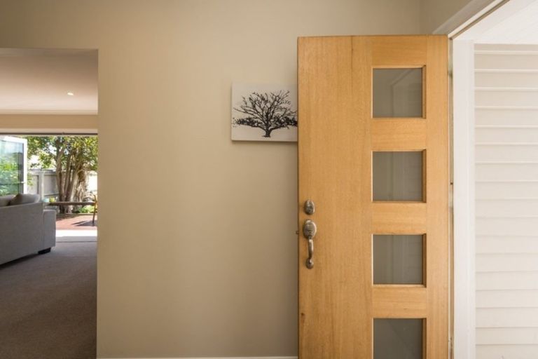 Photo of property in 48a Mcfaddens Road, St Albans, Christchurch, 8052