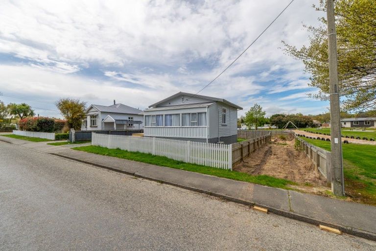 Photo of property in 19 Hamilton Street, East Gore, Gore, 9710