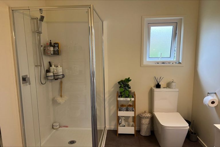 Photo of property in 38 Charlotte Street, Stanmore Bay, Whangaparaoa, 0932