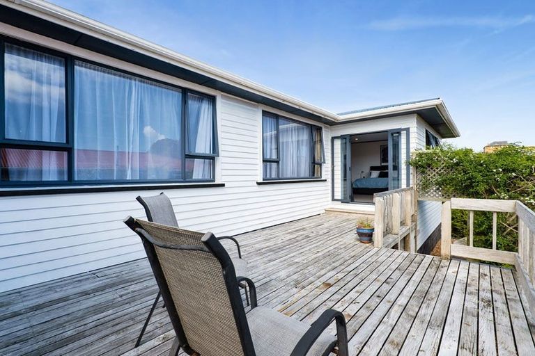 Photo of property in 49 Wynyard Street, Bell Block, New Plymouth, 4312