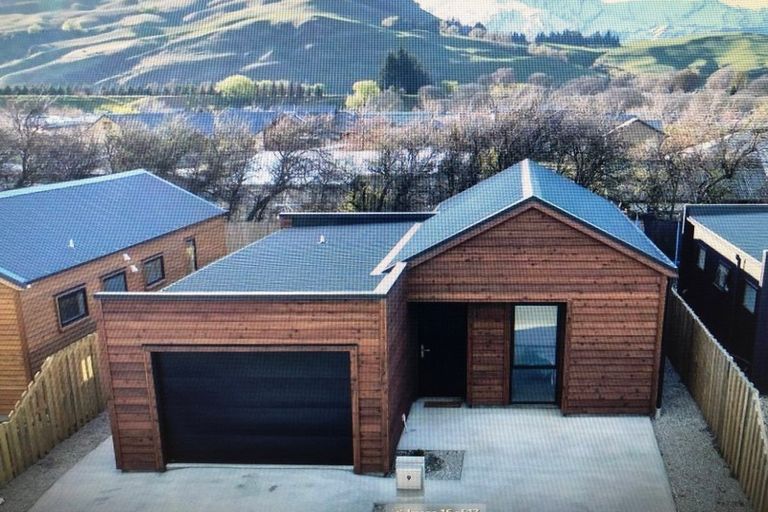 Photo of property in 9 Dewar Street, Lake Hayes, Queenstown, 9304