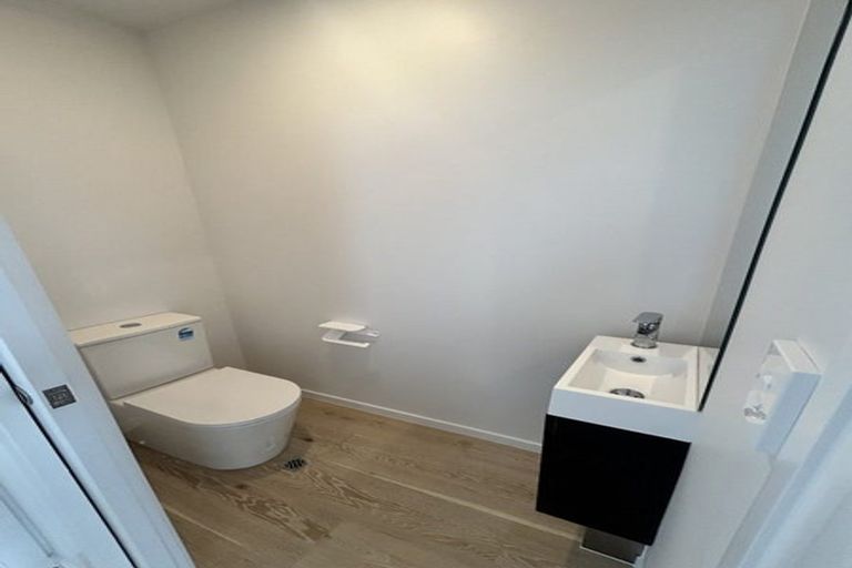 Photo of property in 13 Kamahi Place, Paraparaumu, 5032