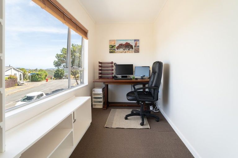 Photo of property in 71 Eskdale Road, Papakowhai, Porirua, 5024