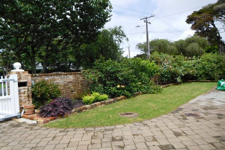 Photo of property in 1 Fairholme Avenue, Epsom, Auckland, 1023