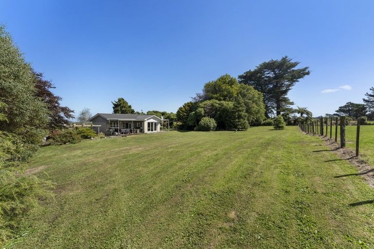 Photo of property in 1812 Opunake Road, Mahoe, Hawera, 4679