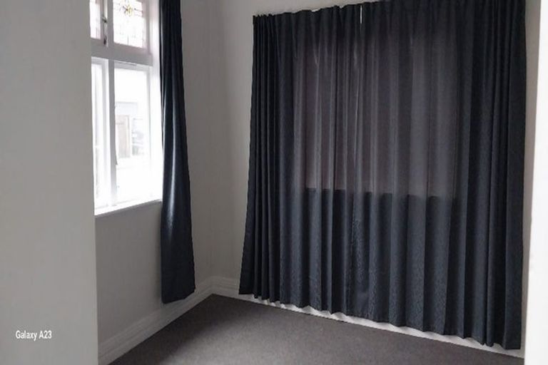 Photo of property in 44 Fitzherbert St Petone, Petone, Lower Hutt, 5012