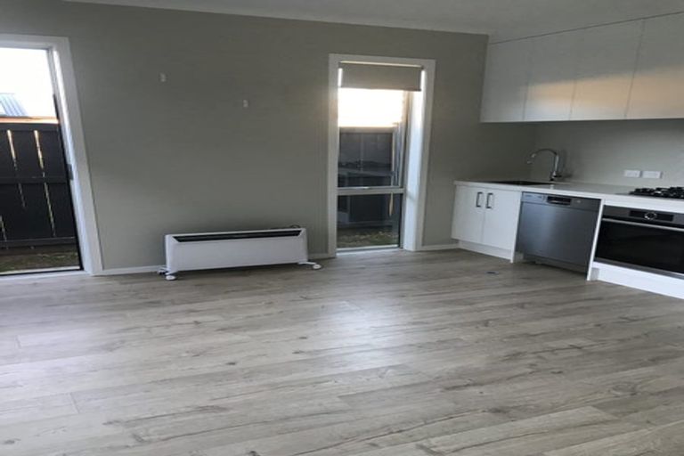 Photo of property in 41 Vogwill Road, Kumeu, 0810