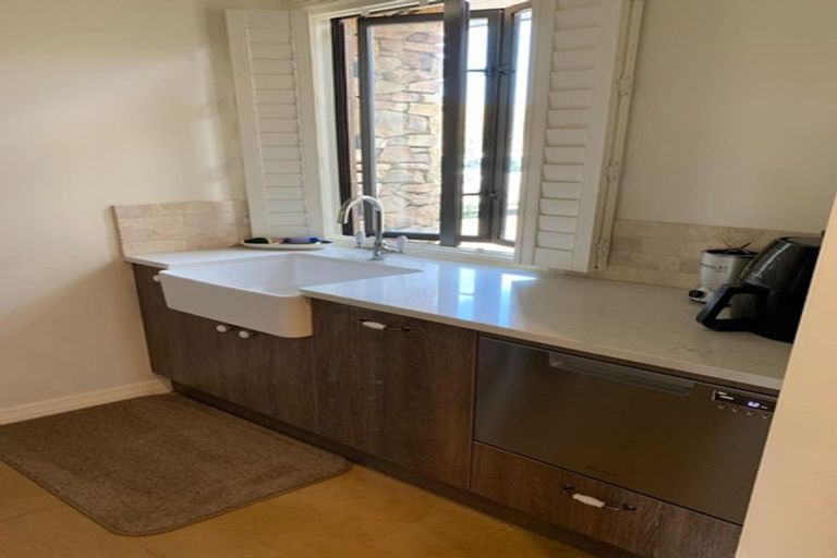 Photo of property in 10 Myra Evelyn Grove, Dairy Flat, Albany, 0792