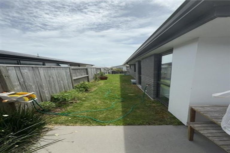 Photo of property in 64 Union Drive, Papamoa, 3118