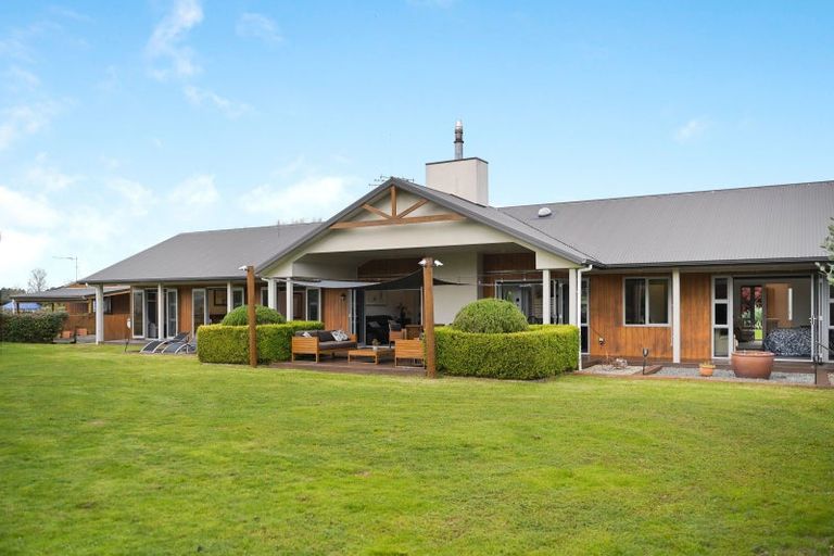 Photo of property in 15 Lissette Road, Newstead, Hamilton, 3286