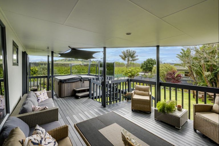 Photo of property in 85 Le Quesne Road, Bay View, Napier, 4104