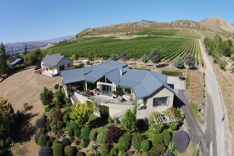 Photo of property in 25 Lowburn Valley Road, Lowburn, Cromwell, 9384