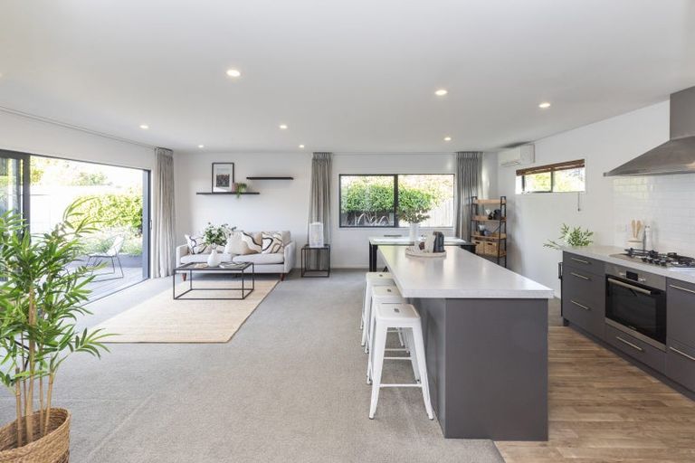 Photo of property in 2/18 Lamorna Road, Parklands, Christchurch, 8083