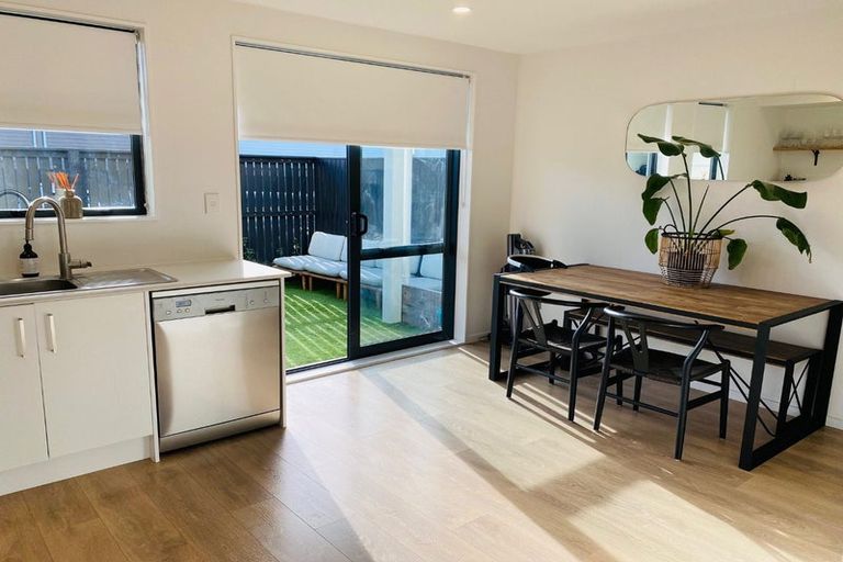 Photo of property in 41 Gecko Road, Hobsonville, Auckland, 0616