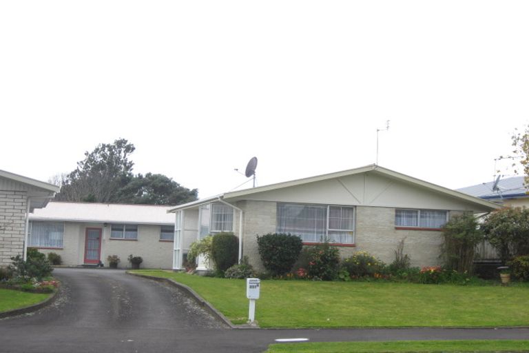 Photo of property in 281a Carrington Street, Vogeltown, New Plymouth, 4310
