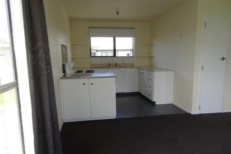 Photo of property in 12b Columbus Crescent, Flaxmere, Hastings, 4120