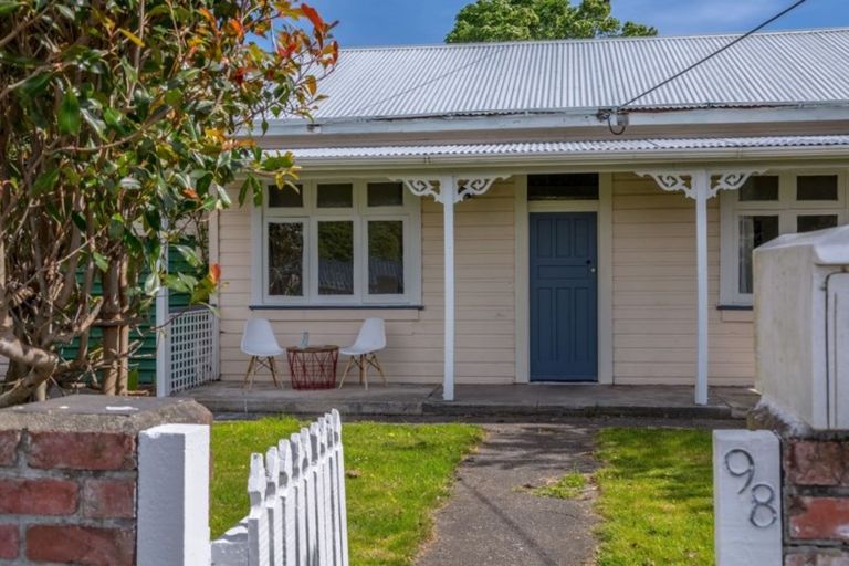 Photo of property in 98 Fox Street, Featherston, 5710