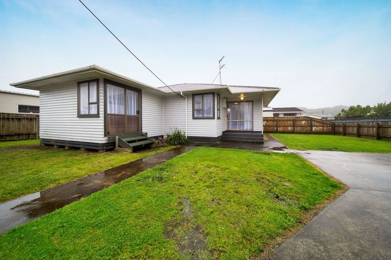 Photo of property in 56 Strange Street, Waitara, 4320