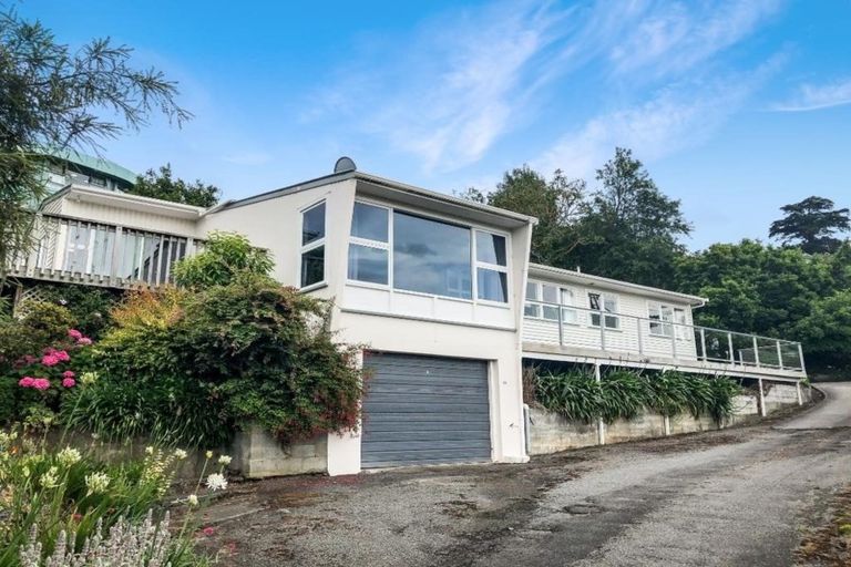 Photo of property in 11 Hillside Terrace, Saint Johns Hill, Whanganui, 4500