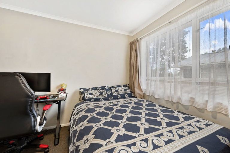 Photo of property in 98 Te Rangitautahanga Road, Turangi, 3334