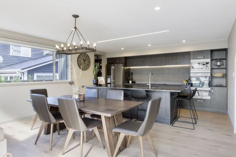 Photo of property in 3 Koru Place, Snells Beach, 0920