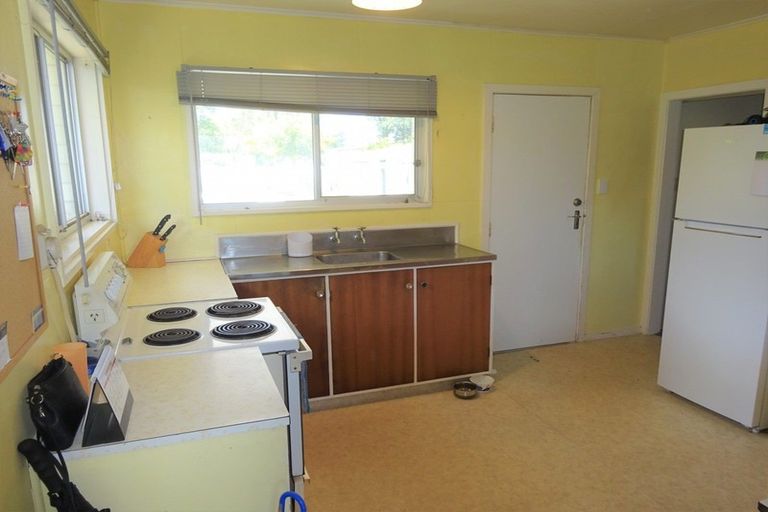 Photo of property in 54 Futter Street, Foxton, 4814