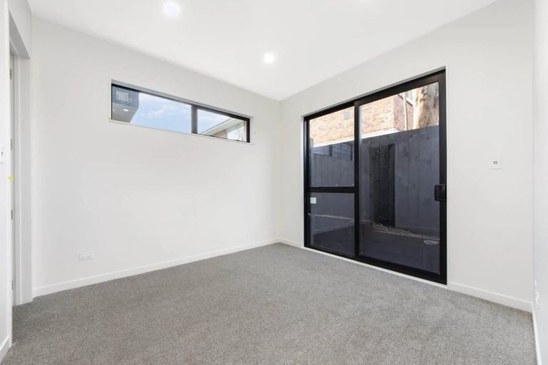 Photo of property in 134e Mokoia Road, Chatswood, Auckland, 0626