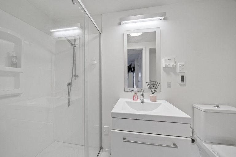 Photo of property in 528a Evans Bay Parade, Hataitai, Wellington, 6021